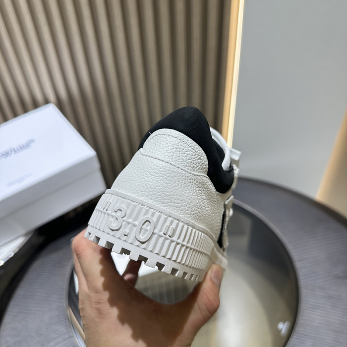 OFW  Sneakers  OFF000004
