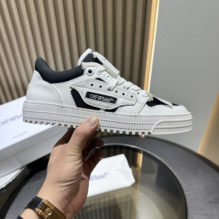 OFW  Sneakers  OFF000004
