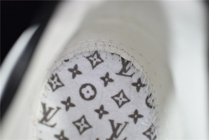 L&V snekaers  L0000011