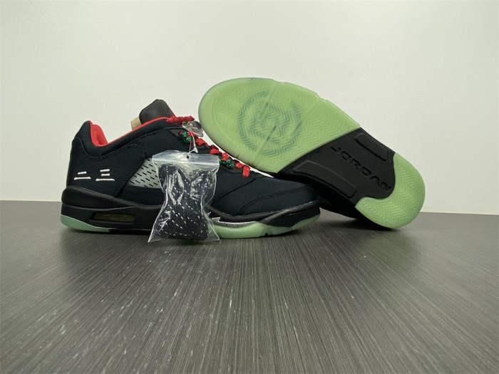 AIR JORDAN RETRO 5 “ANTHRACITE” DM4640-036