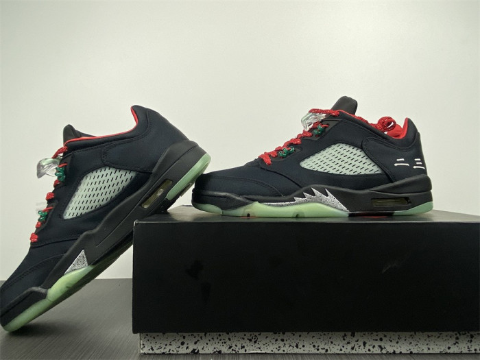 AIR JORDAN RETRO 5 “ANTHRACITE” DM4640-036
