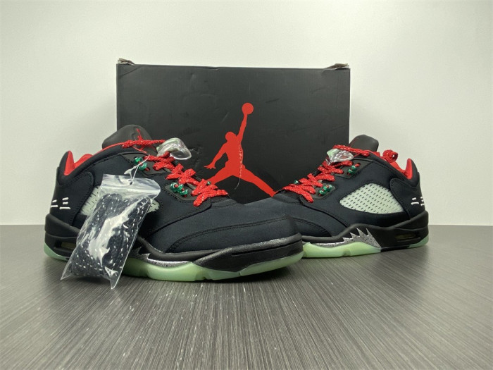 AIR JORDAN RETRO 5 “ANTHRACITE” DM4640-036