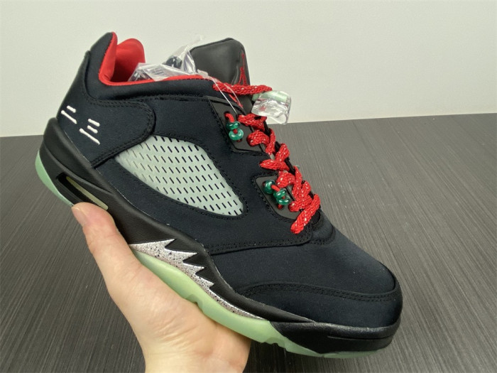 AIR JORDAN RETRO 5 “ANTHRACITE” DM4640-036