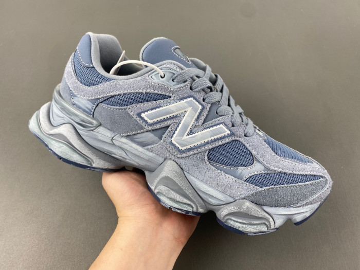 NEW BALANCE 9060 NB000043