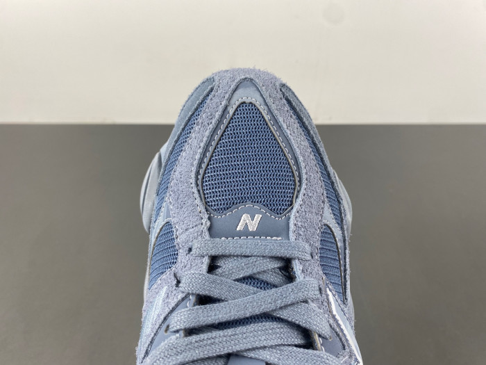 NEW BALANCE 9060 NB000043