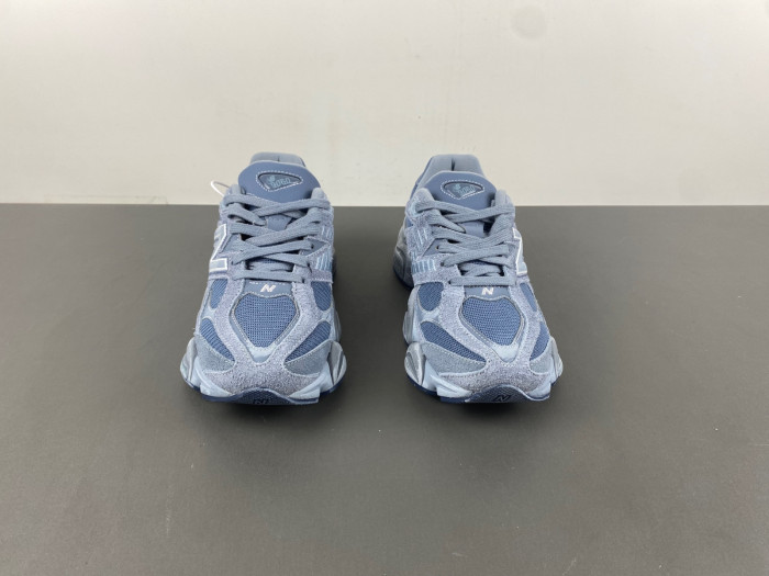 NEW BALANCE 9060 NB000043