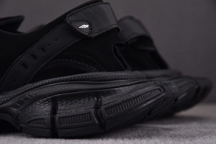 BALENCIAG* SANDAL 47