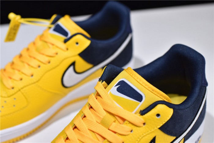 Nike Air Force 1 07 Lv8 AO2439-700