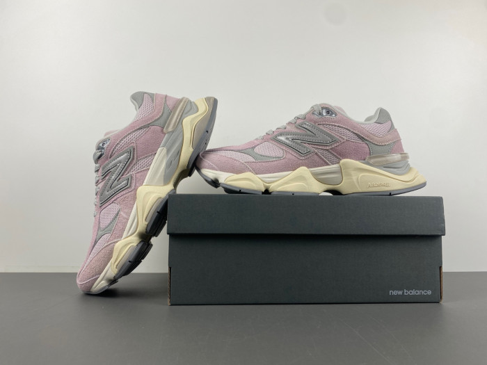 NEW BALANCE 9060 NB000042