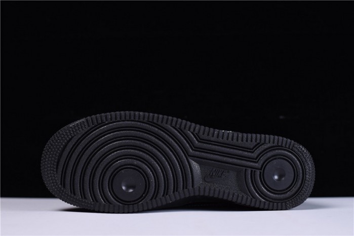 OFW x Nike Air Force 1 07 Low Black AV5210-001
