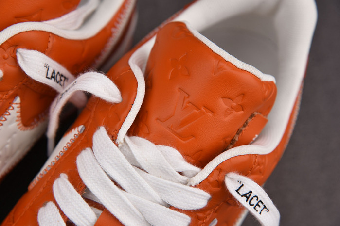 NIKE LOW AIR FORCE 1 X orange