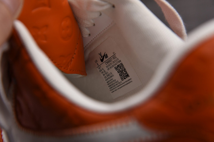 NIKE LOW AIR FORCE 1 X orange