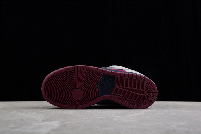 NIKE SB DUNK LOW ATMOSPHERE GREY TRUE BERRY BQ6817-001