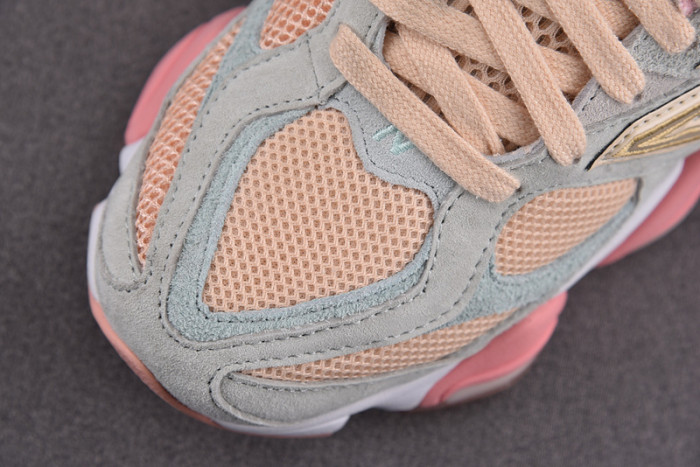 NEW BALANCE 9060  NB000028