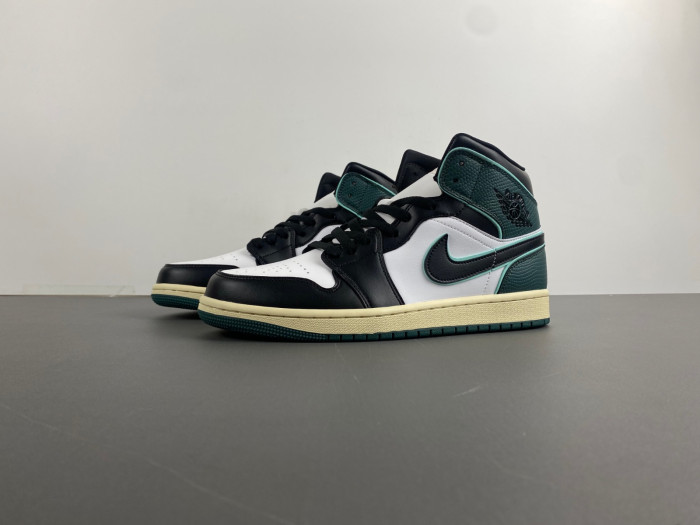 AAir Jordan 1 Mid SE Oxidized Green FQ7818-100
