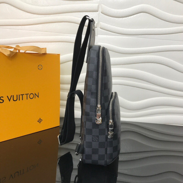 L&V BAG20