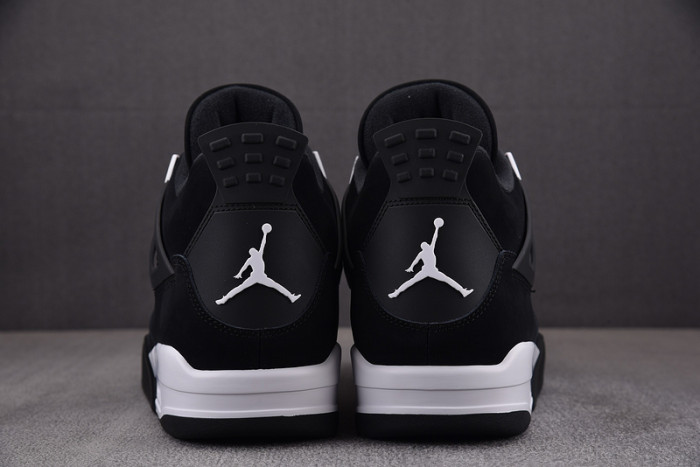 Air Jordan 4 "White Thunder" FQ8138-001