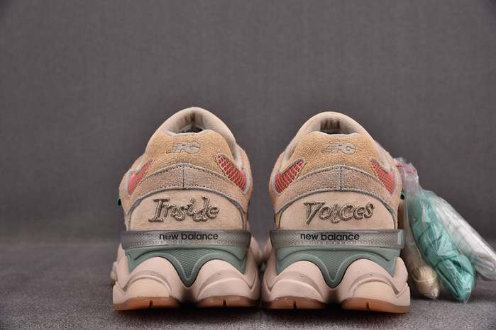 NEW BALANCE 9060  NB000013