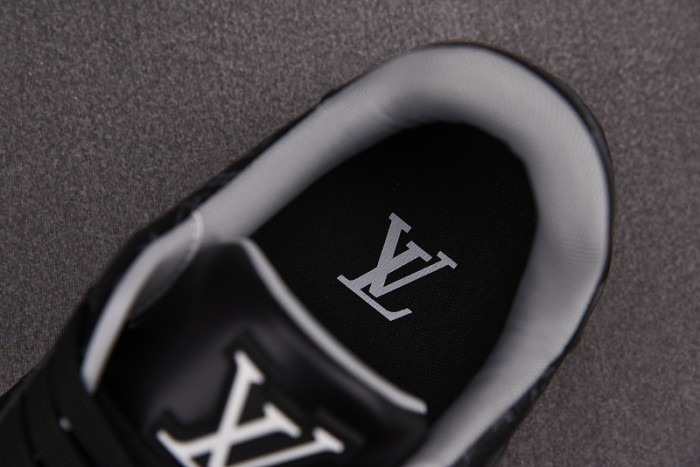 L&V snekaers L0000084