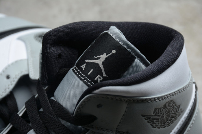 AIR JORDAN 1 MID LIGHT SMOKE GREY 554724-092
