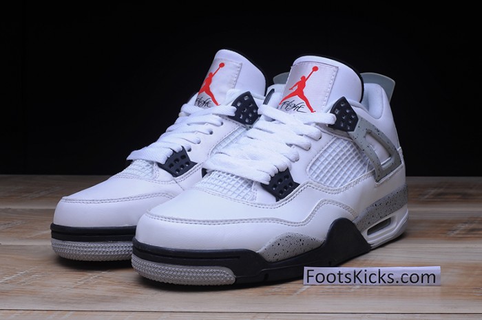 Air Jordan 4 OG “White Cement”  840606-192
