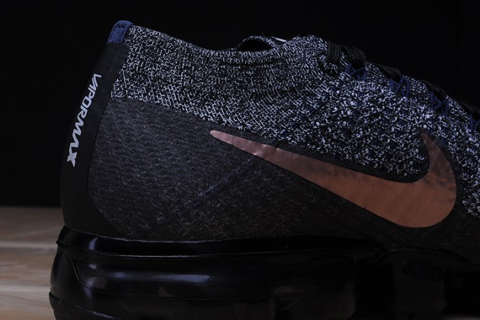Nike Air Vapormax Flyknit  Explorer Dark 849558-010