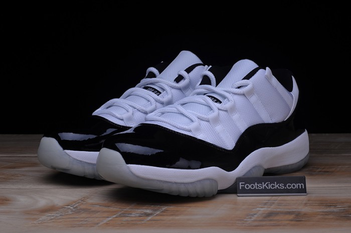 AIR JORDAN 11 RETRO LOW "CONCORD" BLACK/ WHITE  mens 528895-153